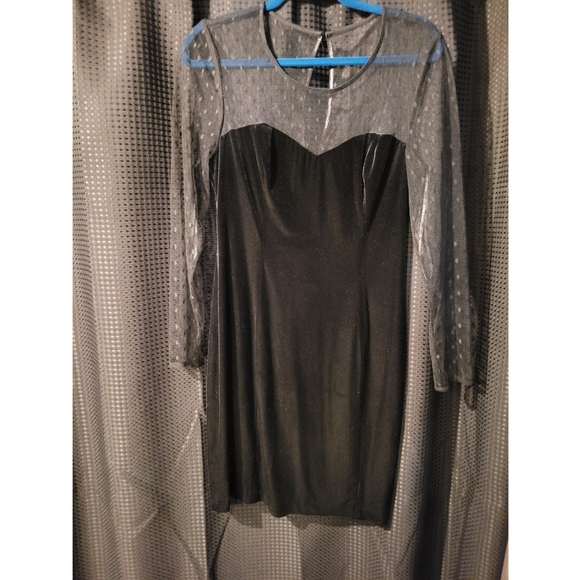 Guess dress - Picture 3 of 4